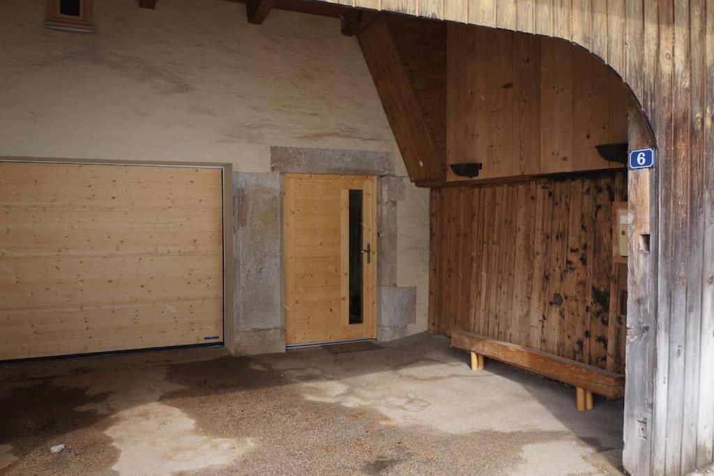 Ancienne Ferme Comtoise 4 Etoiles, 11 Personnes Lac St-Point/Mont D'Or Montperreux Buitenkant foto