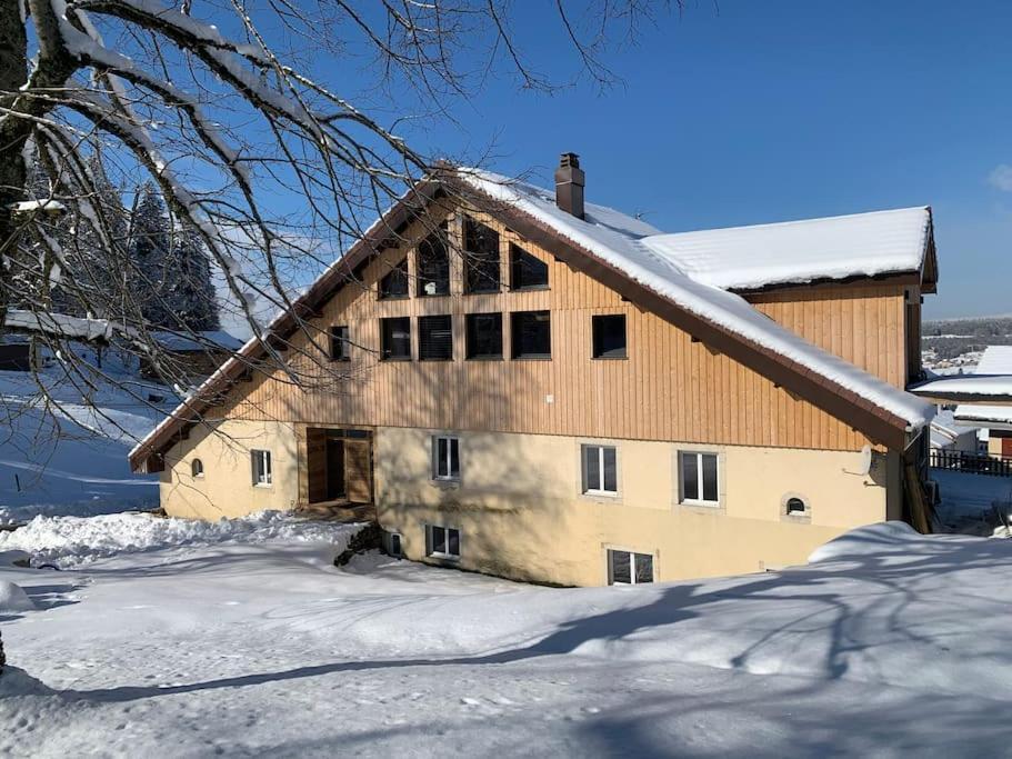 Ancienne Ferme Comtoise 4 Etoiles, 11 Personnes Lac St-Point/Mont D'Or Montperreux Buitenkant foto